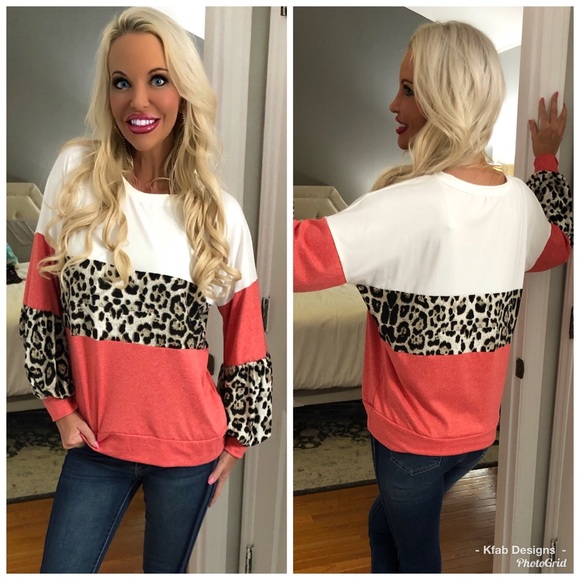 🥰LAST 1! Color Block Animal Print Top!! - Picture 3 of 6
